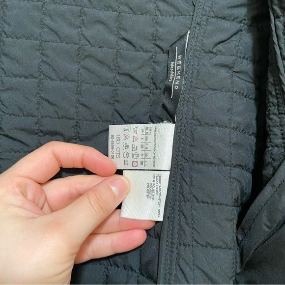 Weekend MaxMara Black Quilted Lightly Padded Zip Up Jacket - Picture 7 of 7